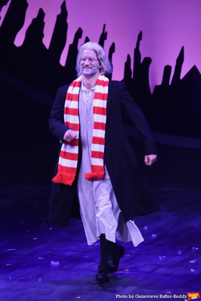 Photos: Cast of A CHRISTMAS CAROL at The Argyle Theatre Takes Opening Night Bows  Image