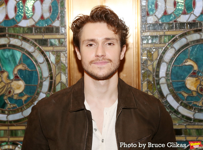 Photos: MOULIN ROUGE! Stars Solea Pfeiffer & John Cardoza Meet the Press Image