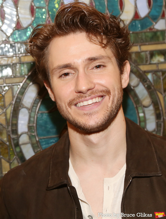 Photos: MOULIN ROUGE! Stars Solea Pfeiffer & John Cardoza Meet the Press Image