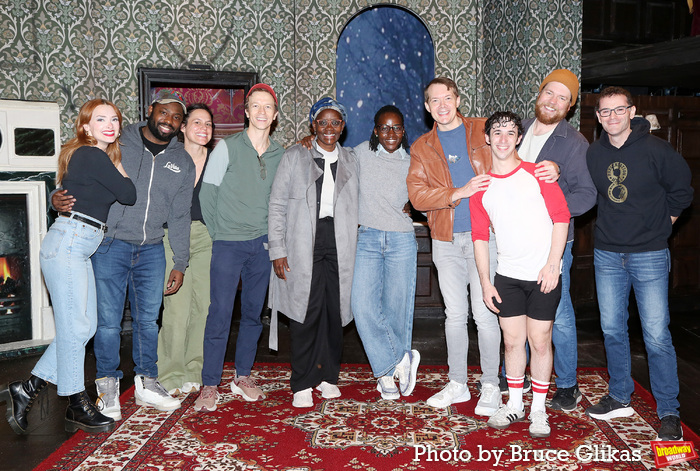 Photos: Lupita Nyong'o Visits THE PLAY THAT GOES WRONG Image