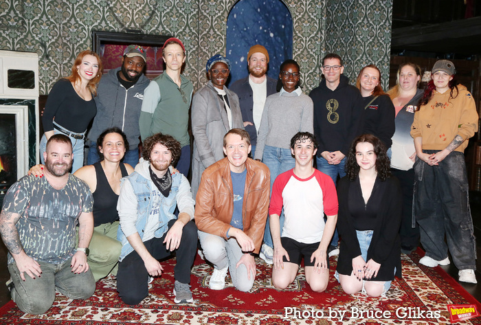 Photos: Lupita Nyong'o Visits THE PLAY THAT GOES WRONG Image