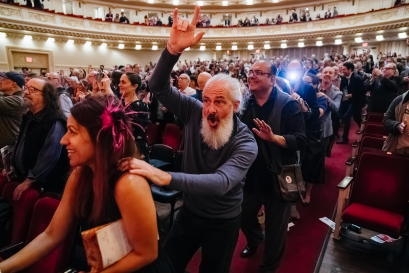 Review: PINK MARTINI Celebrates Their 30th Anniversary With a Blowout at Carnegie Hall  Image