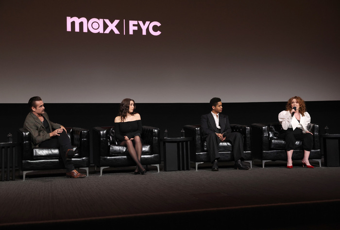 Colin Farrell, Cristin Milioti, Rhenzy Feliz and Deirdre O'Connell Photo