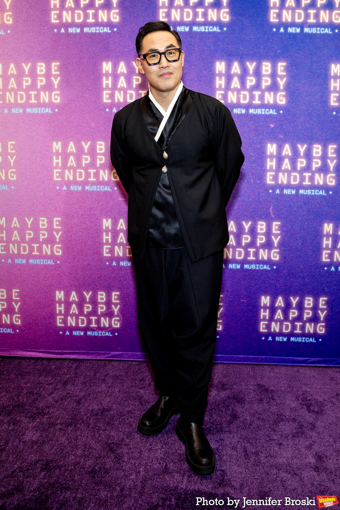 Photos: MAYBE HAPPY ENDING Cast Celebrates Gala Performance Image