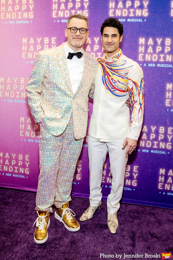 Photos: MAYBE HAPPY ENDING Cast Celebrates Gala Performance Image