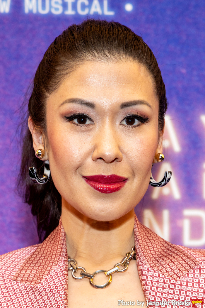 Photos: MAYBE HAPPY ENDING Red Carpet Arrivals Image