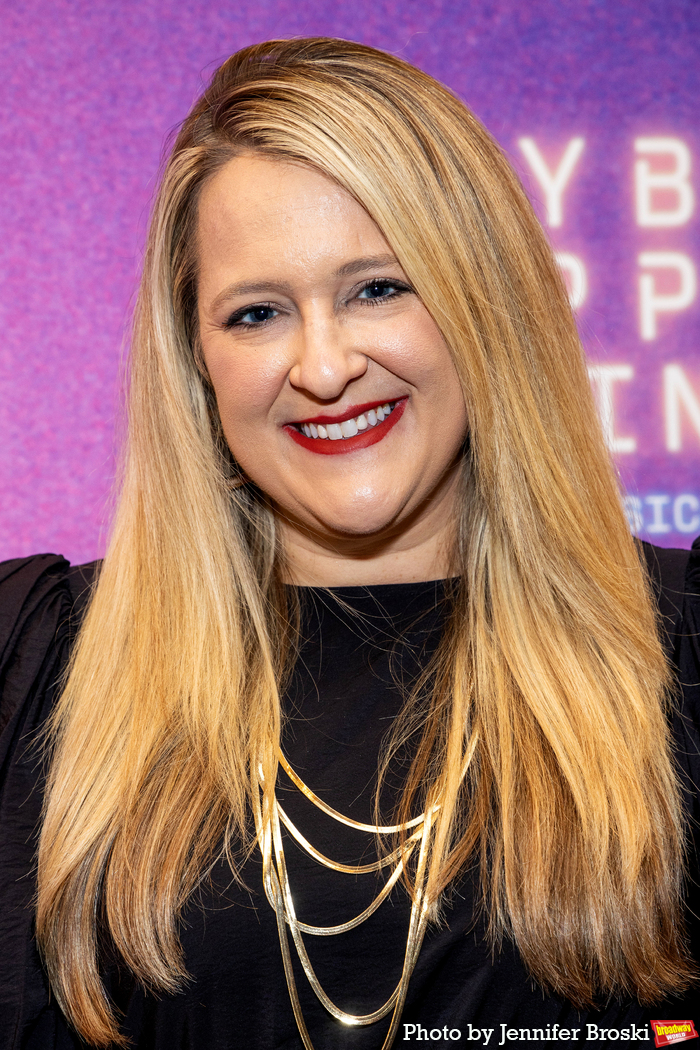 Photos: MAYBE HAPPY ENDING Red Carpet Arrivals Image