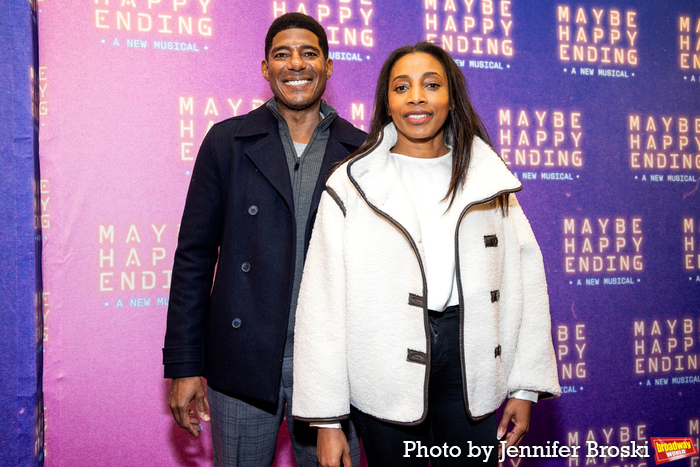 Photos: MAYBE HAPPY ENDING Red Carpet Arrivals Image
