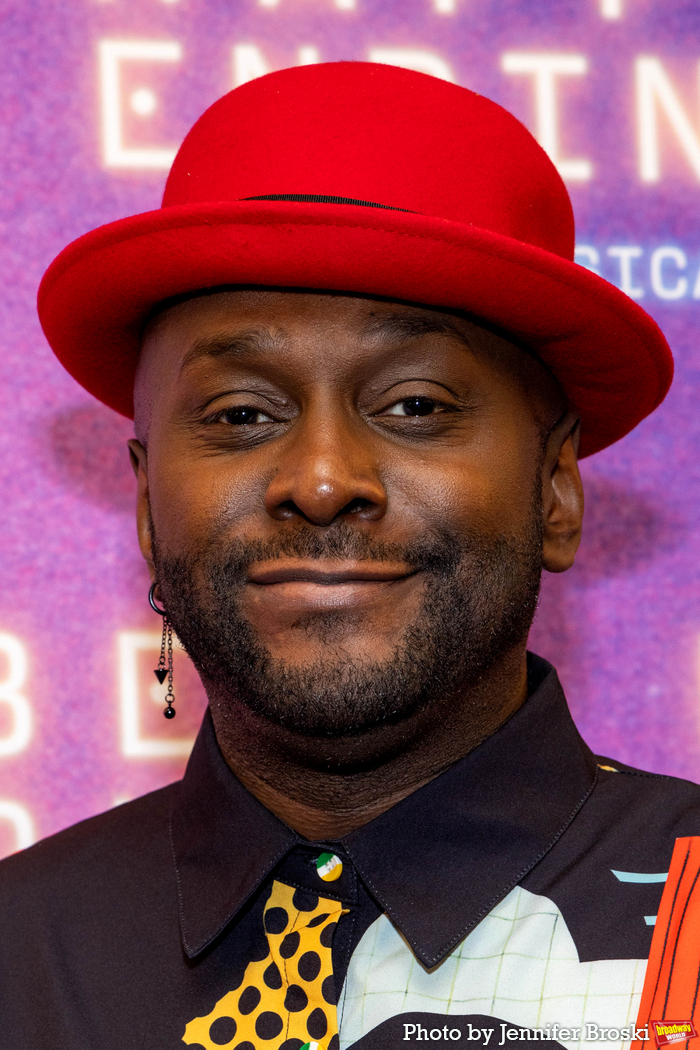 Photos: MAYBE HAPPY ENDING Red Carpet Arrivals Image