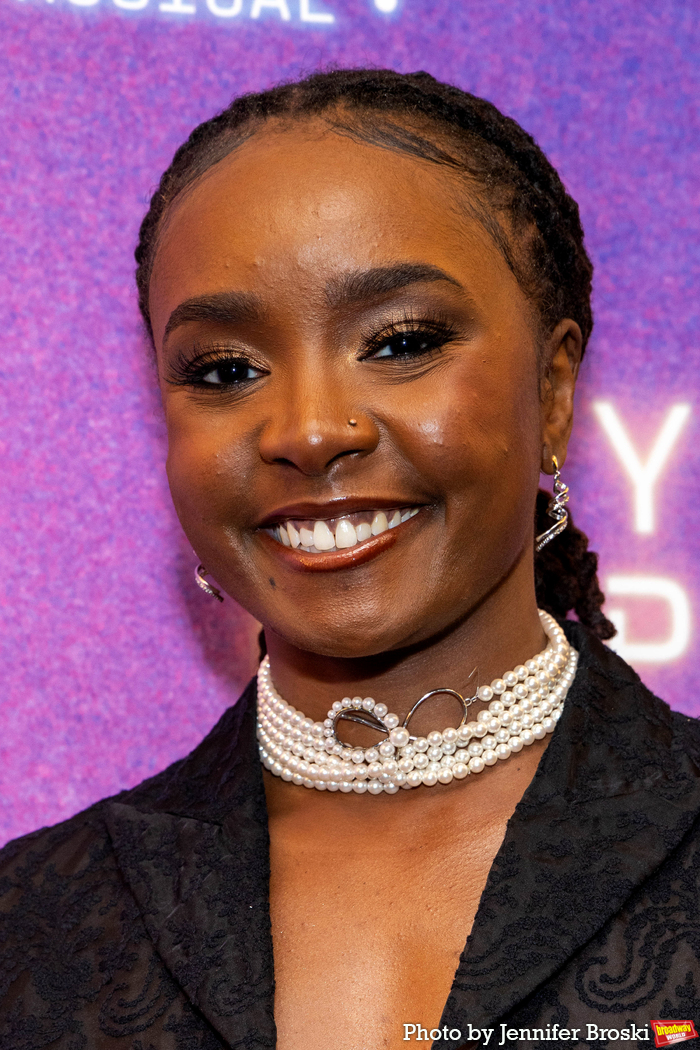 Photos: MAYBE HAPPY ENDING Red Carpet Arrivals Image