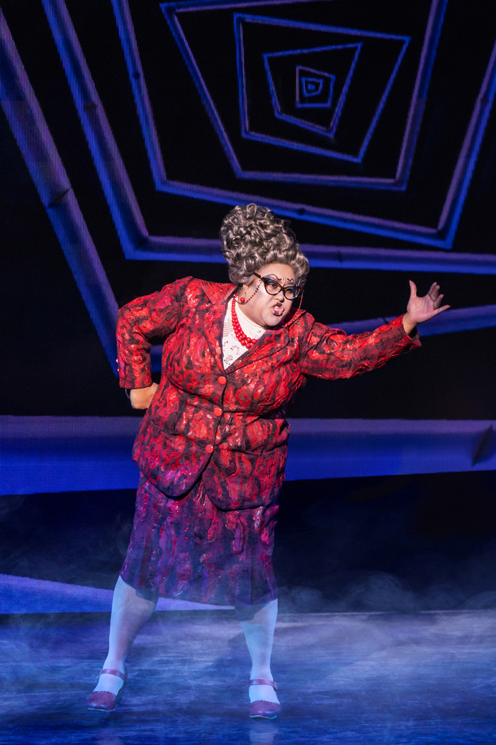 Photos: Madison Mosley and the Cast of the North American Tour of BEETLEJUICE  Image