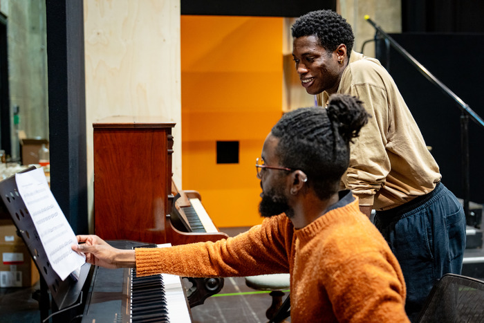 Photos: THE LITTLE FOXES in Rehearsal at the Young Vic  Image