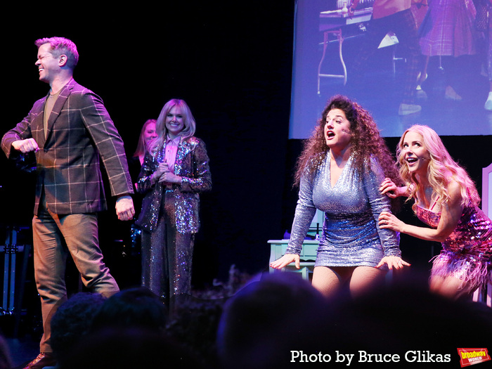 Andrew Rannells with Laura Bell Bundy, Marissa Jaret Winokur and Kerry Butler Photo