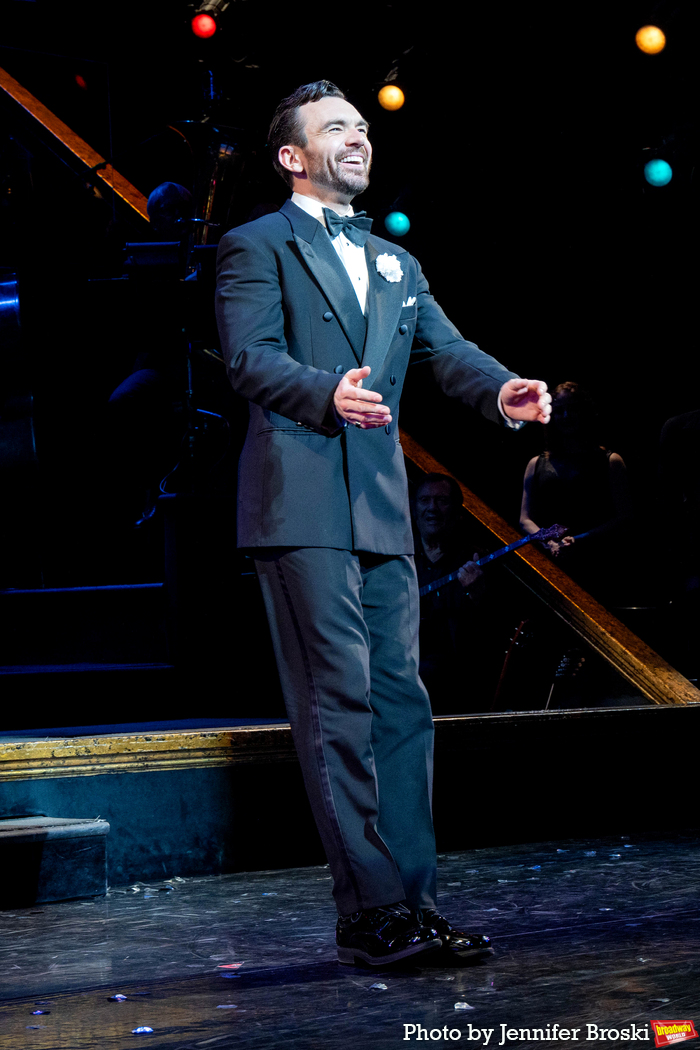 Photos: CHICAGO Celebrates 28 Years on Broadway Image
