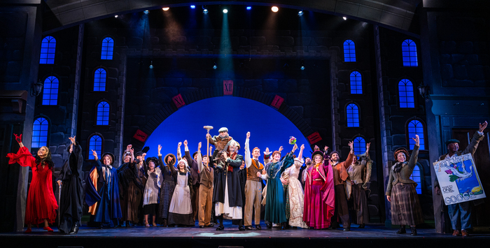 Photos: A CHRISTMAS CAROL THE MUSICAL at Argyle Theatre Image