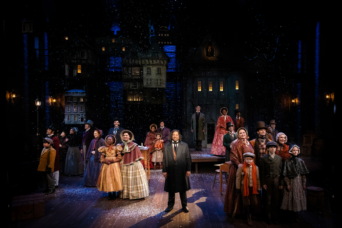 Photos: A CHRISTMAS CAROL at Alley Theatre  Image