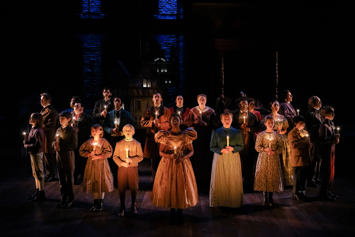 Photos: A CHRISTMAS CAROL at Alley Theatre  Image