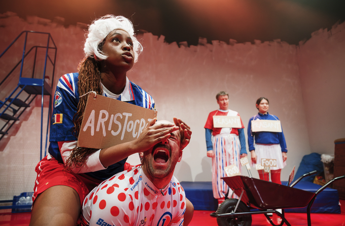 Photos: THE GLORIOUS FRENCH REVOLUTION at New Diorama Theatre  Image