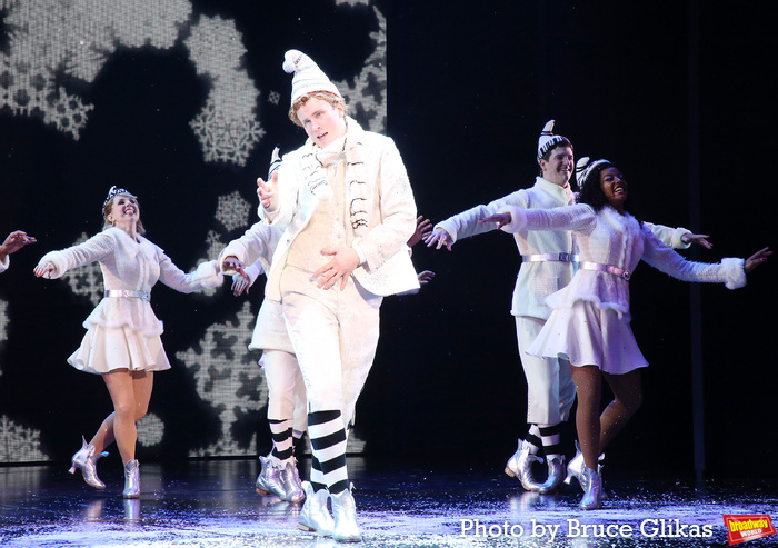 Photos: ELF Cast Takes Opening Night Bows on Broadway Image