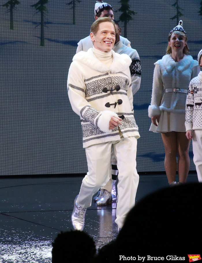 Photos: ELF Cast Takes Opening Night Bows on Broadway Image