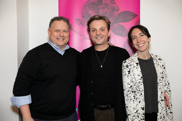 Photos: MERCUTIO LOVES ROMEO LOVES JULIET LOVES Opens at Boomerang Image