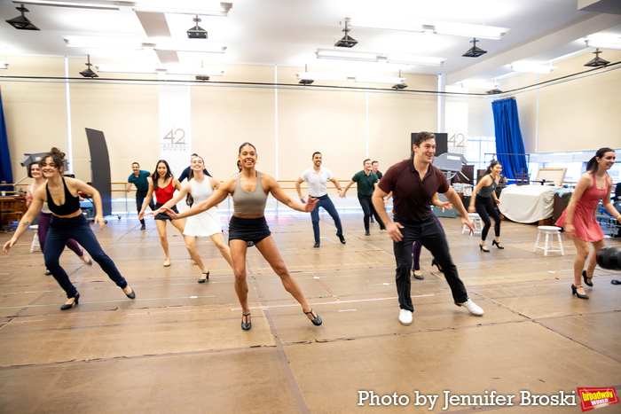 Photos: WHITE CHRISTMAS At Paper Mill Playhouse Meets the Press Image