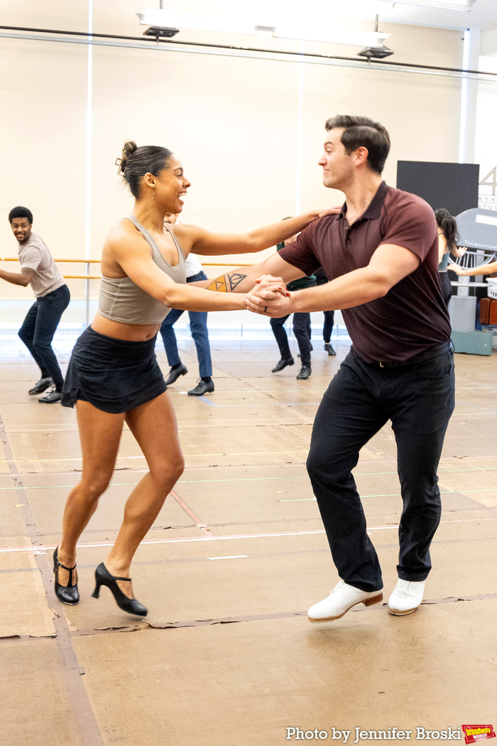 Photos: WHITE CHRISTMAS At Paper Mill Playhouse Meets the Press Image
