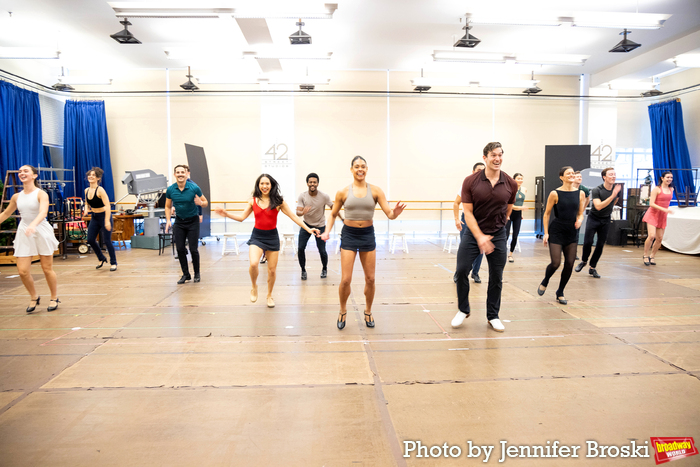 Photos: WHITE CHRISTMAS At Paper Mill Playhouse Meets the Press Image