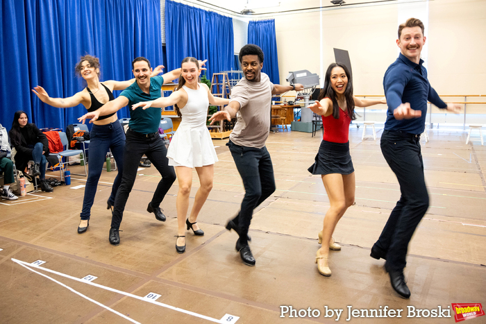 Photos: WHITE CHRISTMAS At Paper Mill Playhouse Meets the Press Image