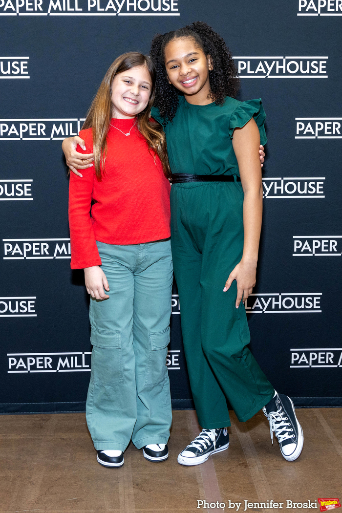 Photos: WHITE CHRISTMAS At Paper Mill Playhouse Meets the Press Image