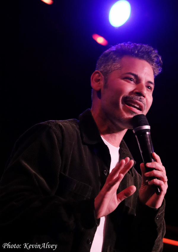 Photos: Karen Akers & CAST PARTY Bring Monday Magic To Birdland Image