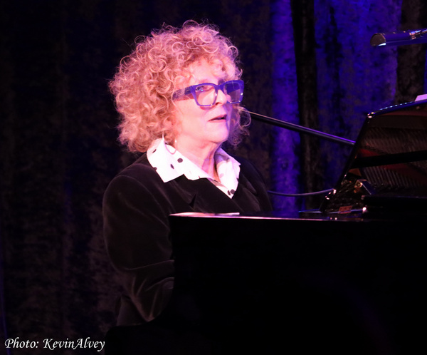 Photos: Karen Akers & CAST PARTY Bring Monday Magic To Birdland Image