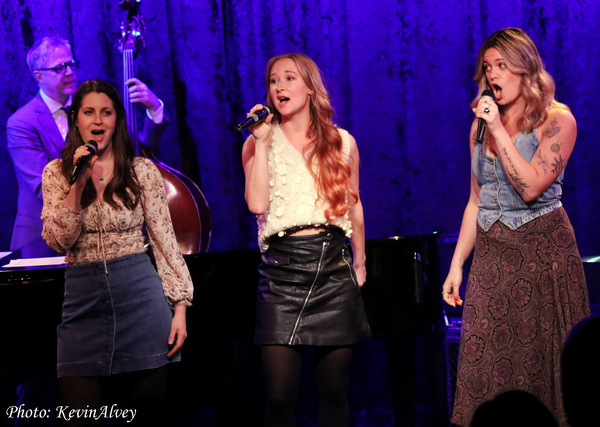 Photos: Karen Akers & CAST PARTY Bring Monday Magic To Birdland Image