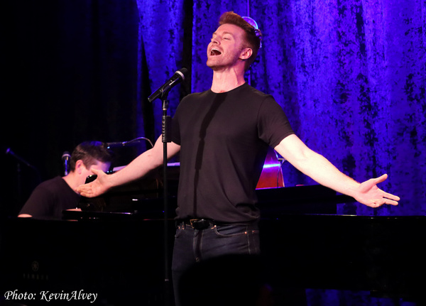 Photos: Karen Akers & CAST PARTY Bring Monday Magic To Birdland Image