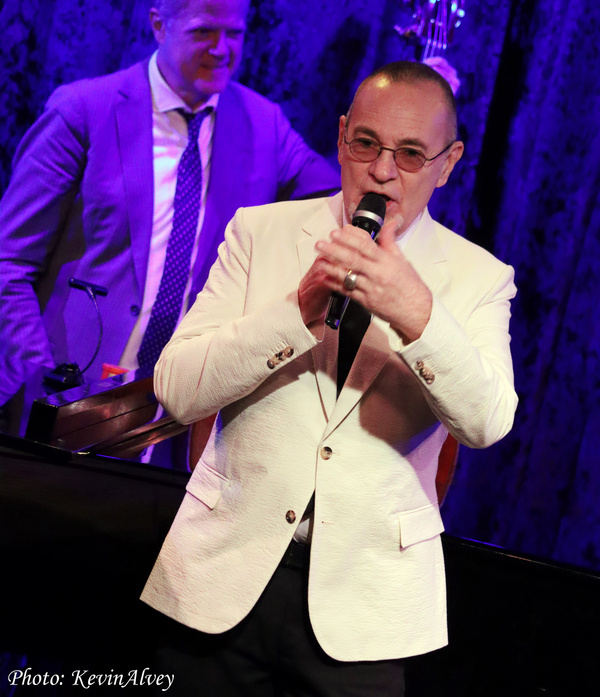 Photos: Karen Akers & CAST PARTY Bring Monday Magic To Birdland Image