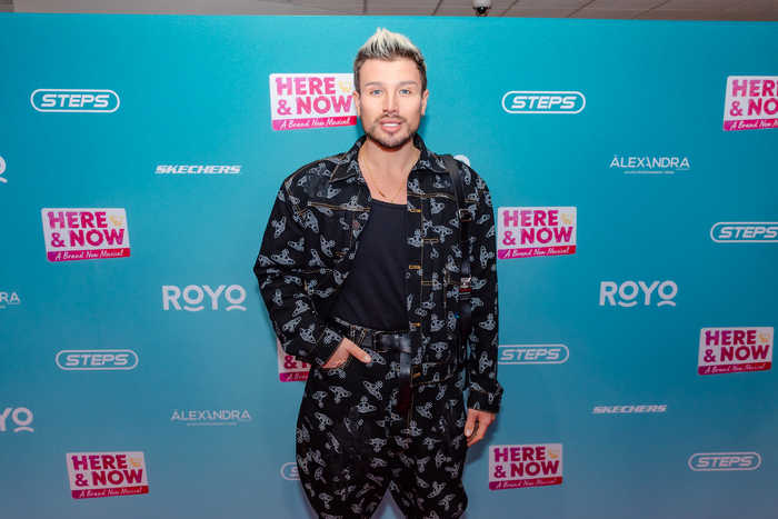 Photos: Steps Attend Gala Night For HERE & NOW Image