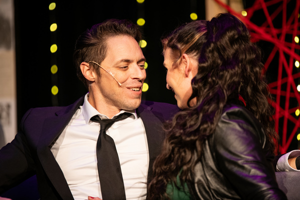 Photos: THE RED STRING At Fringe ArtSpace Image