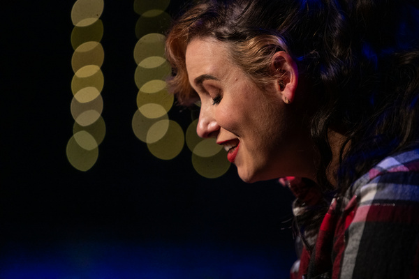Photos: THE RED STRING At Fringe ArtSpace Image