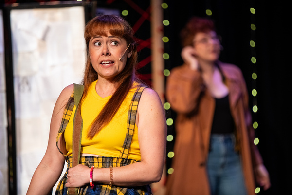 Photos: THE RED STRING At Fringe ArtSpace Image
