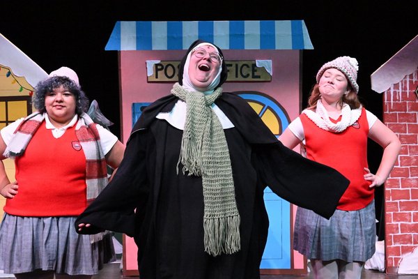 Photos: NUNCRACKERS: THE NUNSENSE CHRISTMAS MUSICAL Presented By The Grand Prairie Arts Council Image
