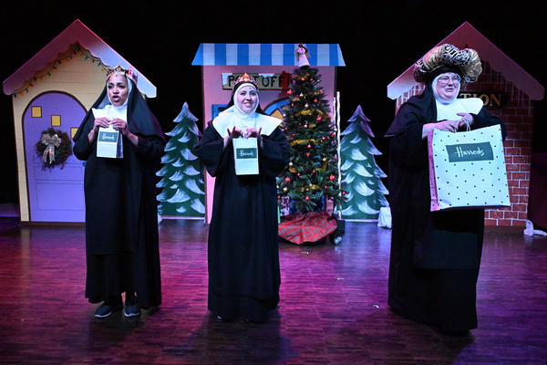 Photos: NUNCRACKERS: THE NUNSENSE CHRISTMAS MUSICAL Presented By The Grand Prairie Arts Council  Image