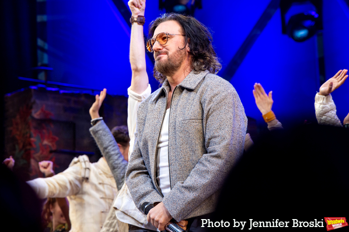 Photos: JC Chasez and the Cast of & JULIET Take Bows Following Sing-Along Performance Image