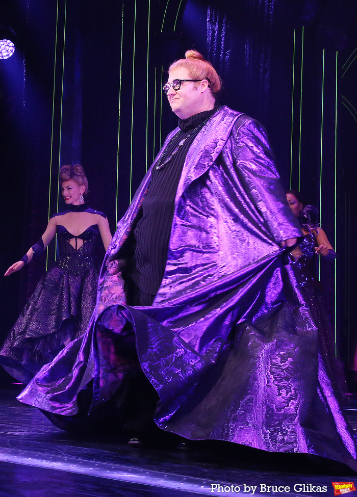 Photos: DEATH BECOMES HER Opening Night Curtain Call Image