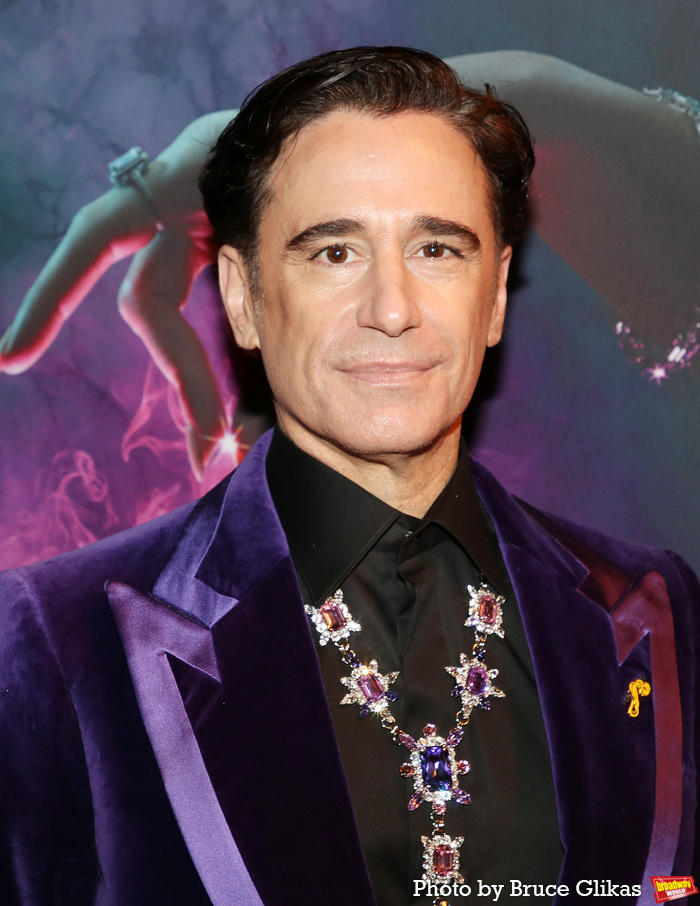 Photos: Cast & Creative Team of DEATH BECOMES HER Walk the Opening Night Purple Carpet  Image