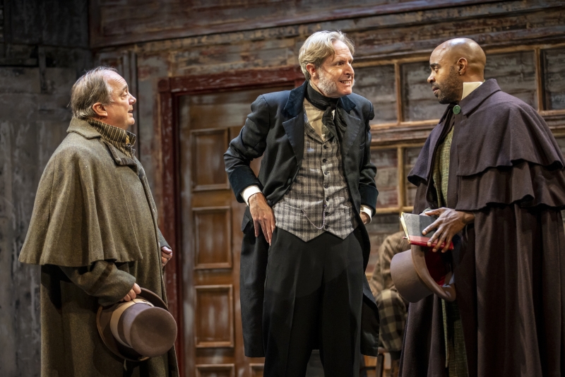 Review: A CHRISTMAS CAROL at Alabama Shakespeare Festival Image