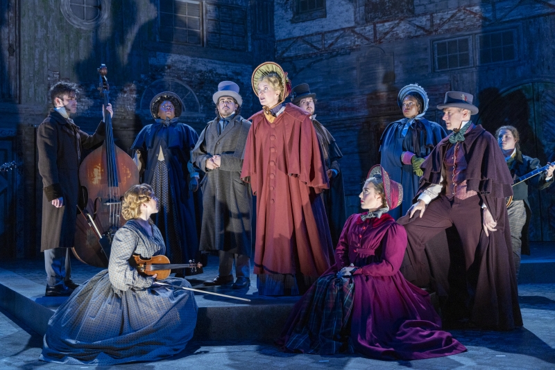Review: A CHRISTMAS CAROL at Alabama Shakespeare Festival Image