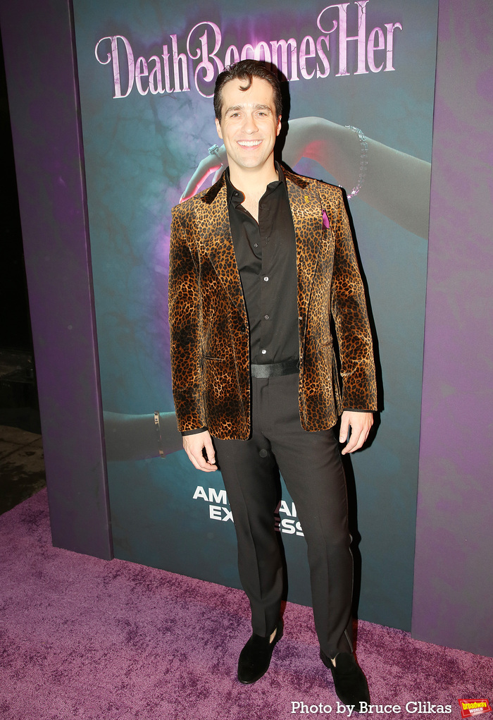 Photos: Cast & Creative Team of DEATH BECOMES HER Walk the Opening Night Purple Carpet  Image