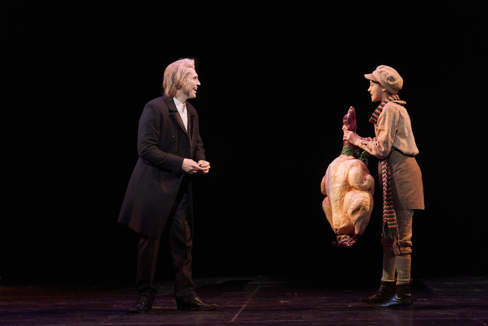 Photos: A CHRISTMAS CAROL at Great Lakes Theater  Image