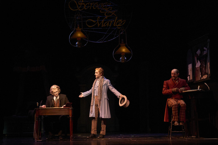 Photos: A CHRISTMAS CAROL at Great Lakes Theater  Image