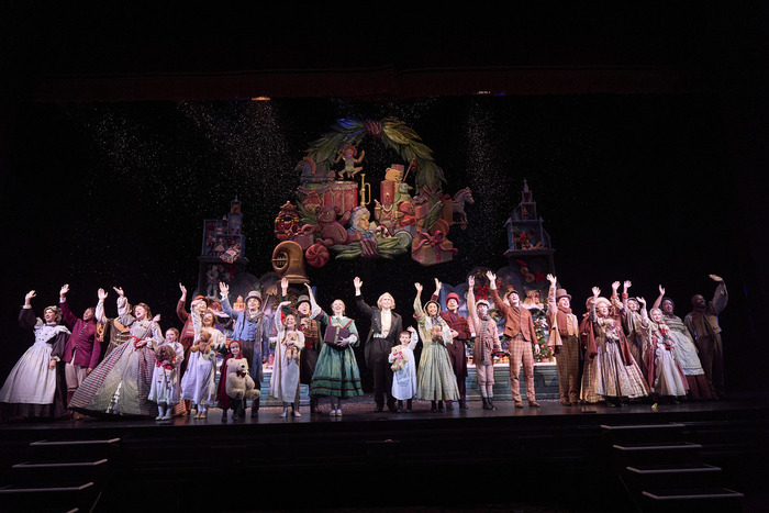Photos: A CHRISTMAS CAROL at Great Lakes Theater Image